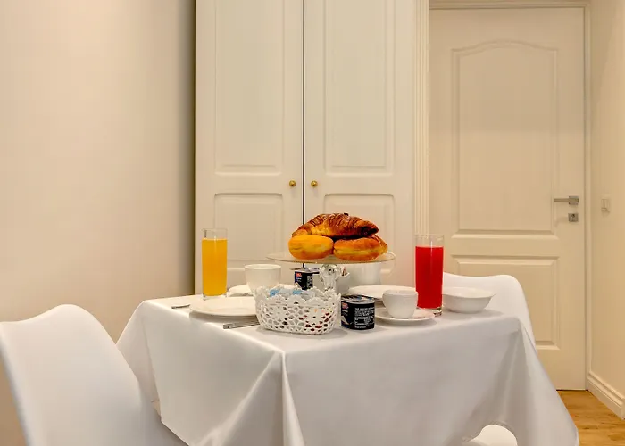 Alojamento de Acomodação e Pequeno-almoço Sm Vatican Relais